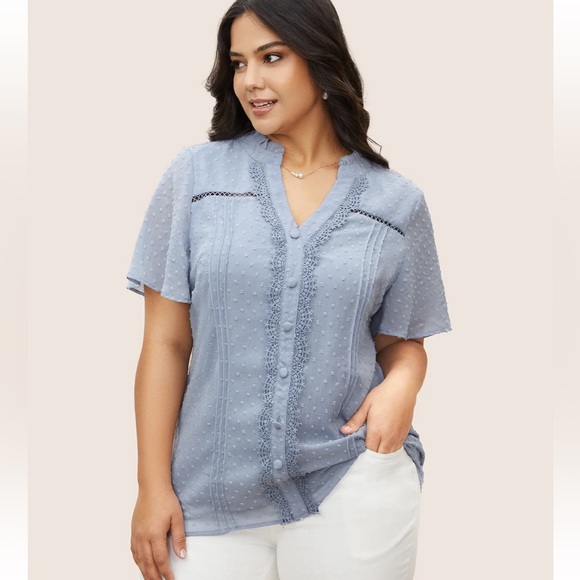 BloomChic Plus Size XL Textured Lace Insert Pleated Flutter Sleeve Blouse us14 - Picture 1 of 7